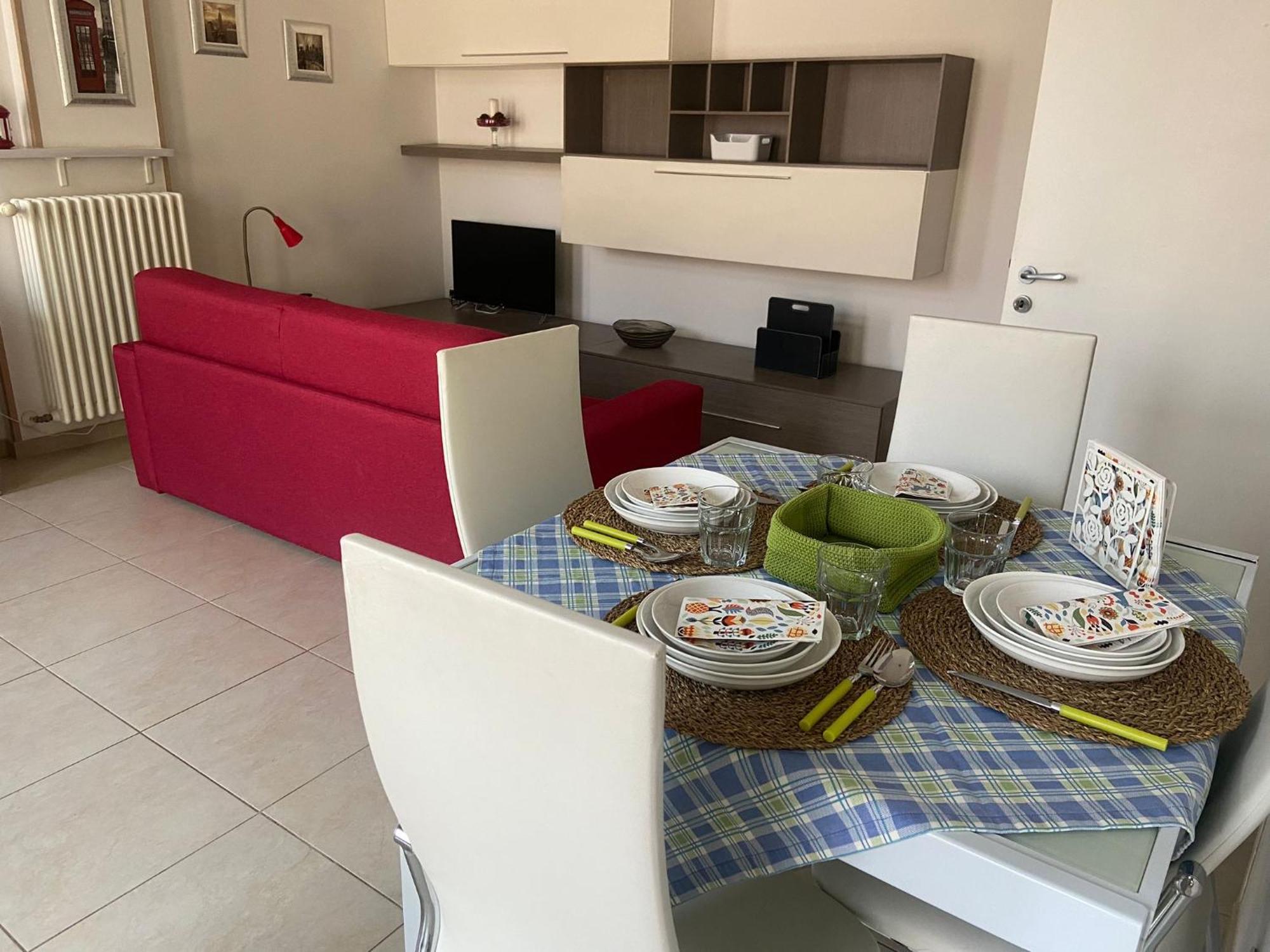 Pm 13A Via Tenente Devenuto Guest House Giovinazzo Luaran gambar