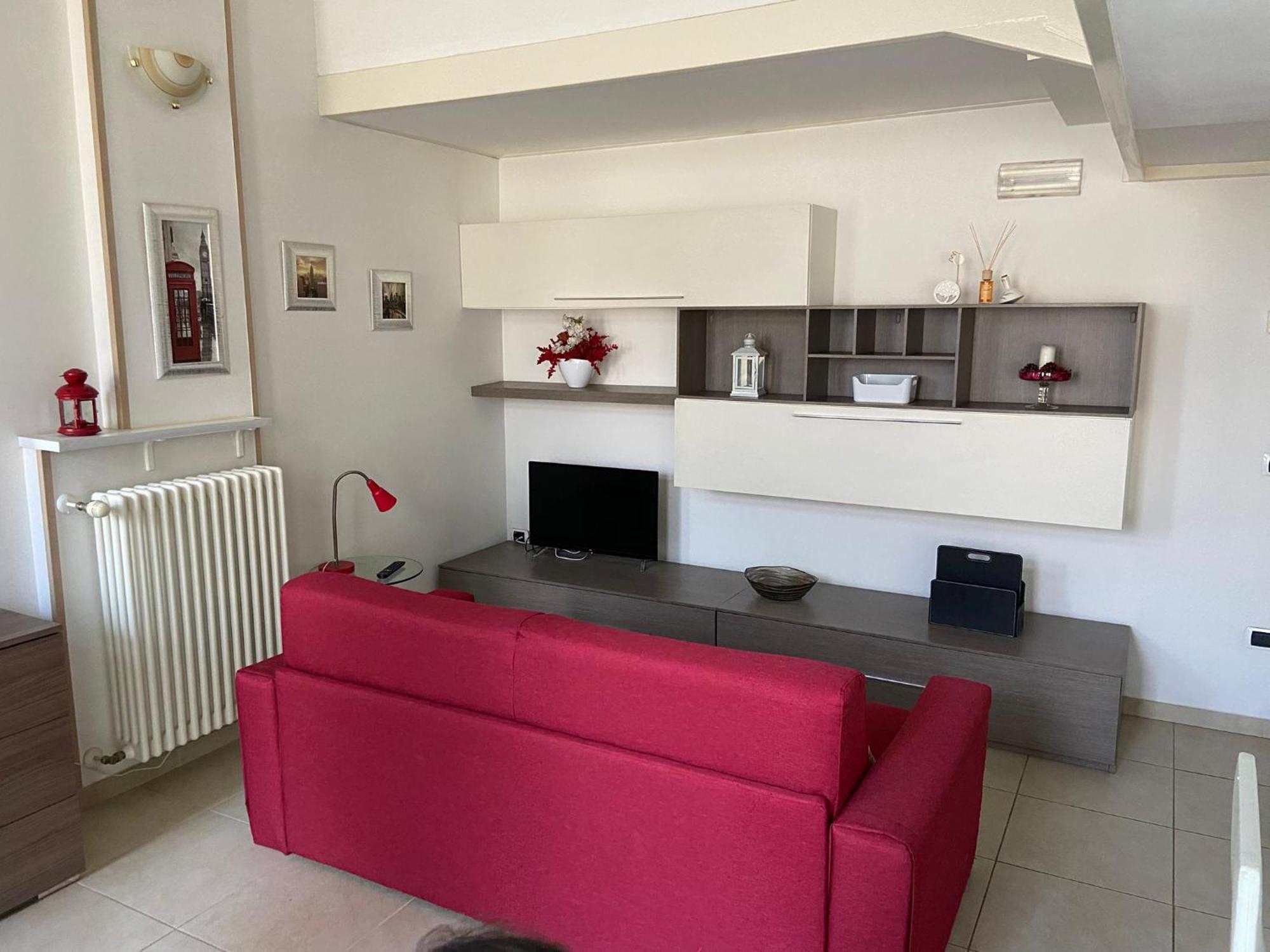 Pm 13A Via Tenente Devenuto Guest House Giovinazzo Luaran gambar