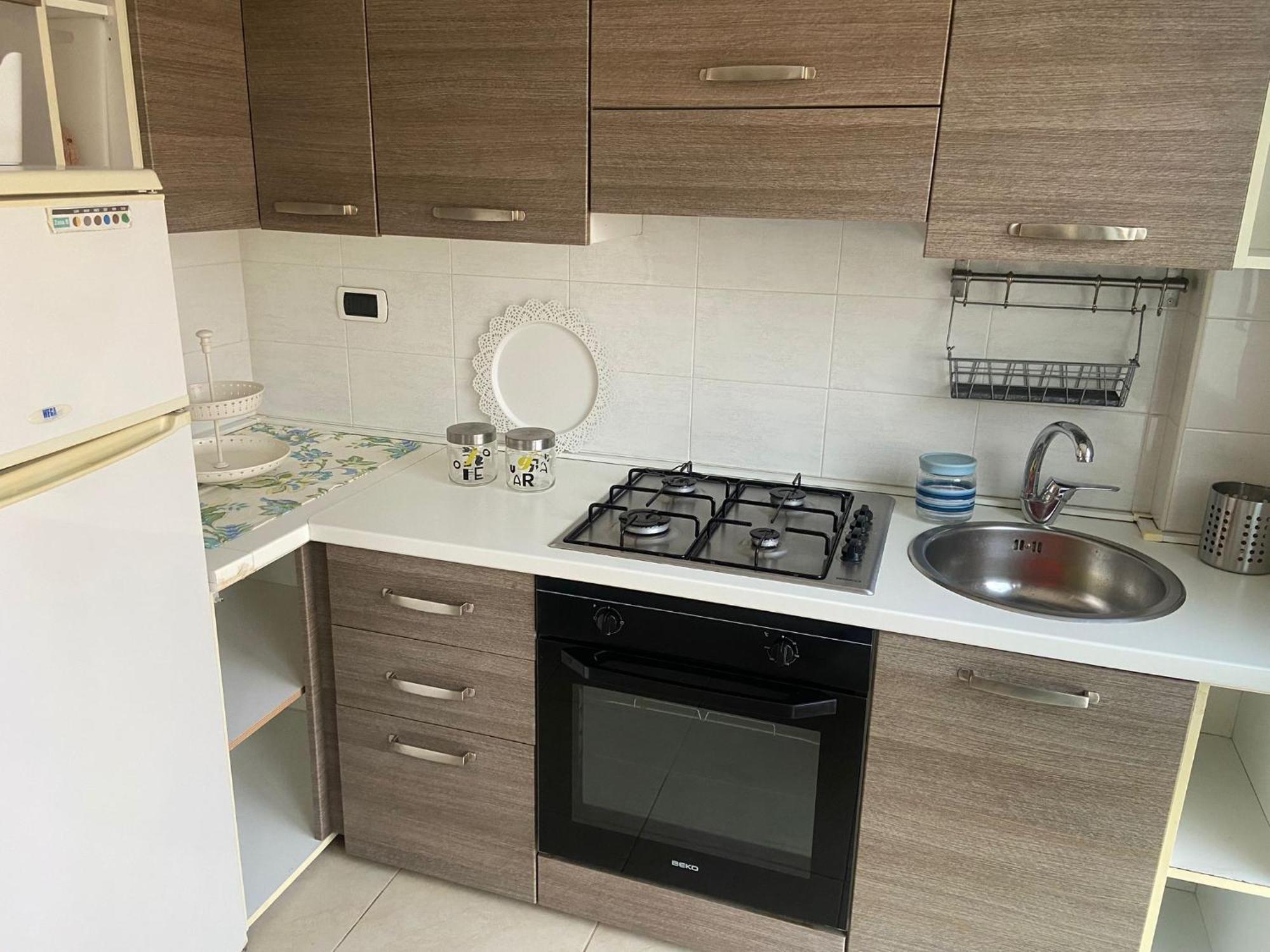Pm 13A Via Tenente Devenuto Guest House Giovinazzo Luaran gambar